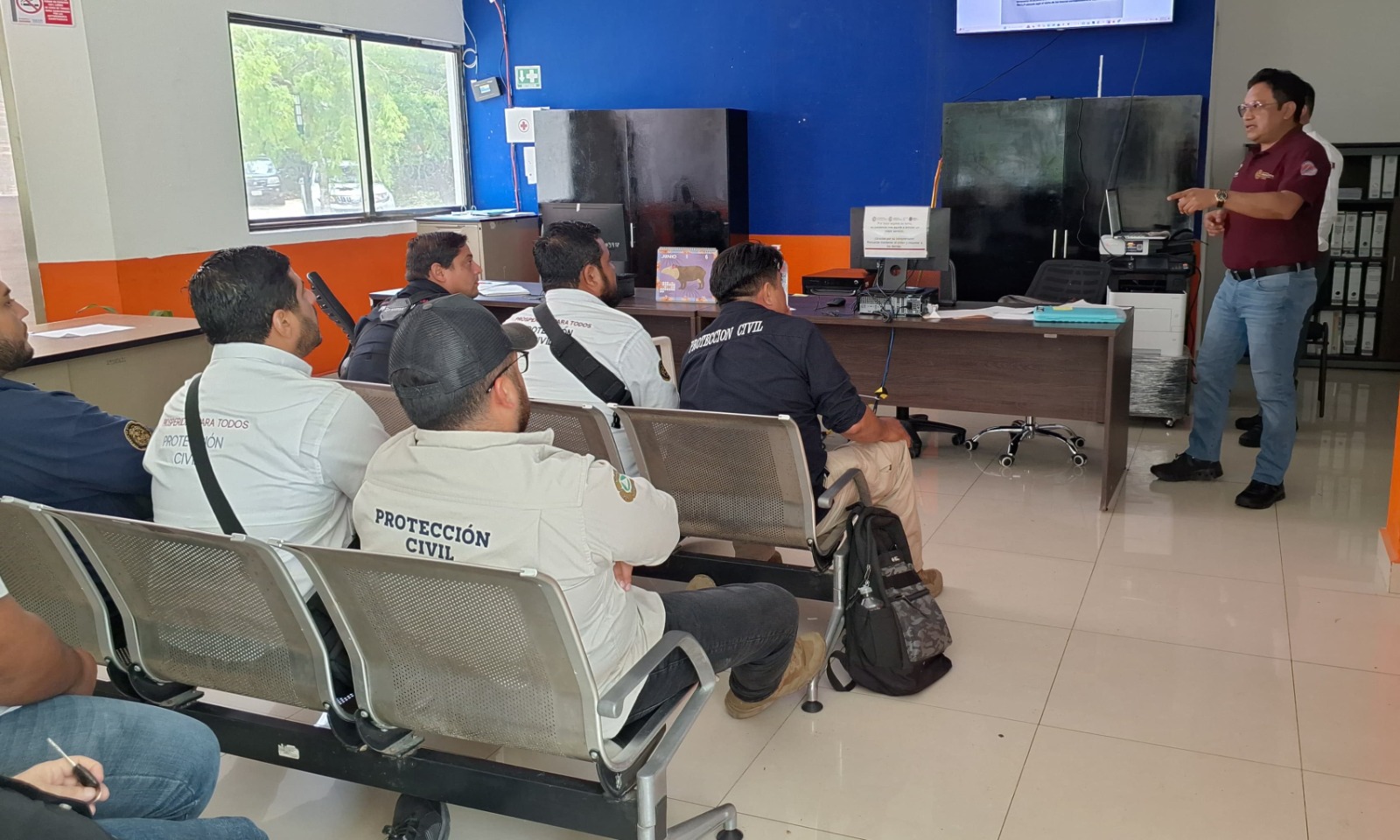 Con la profesionalización de inspectores de Protección Civil, gobierno de Estefanía Mercado refuerza la seguridad en comercios