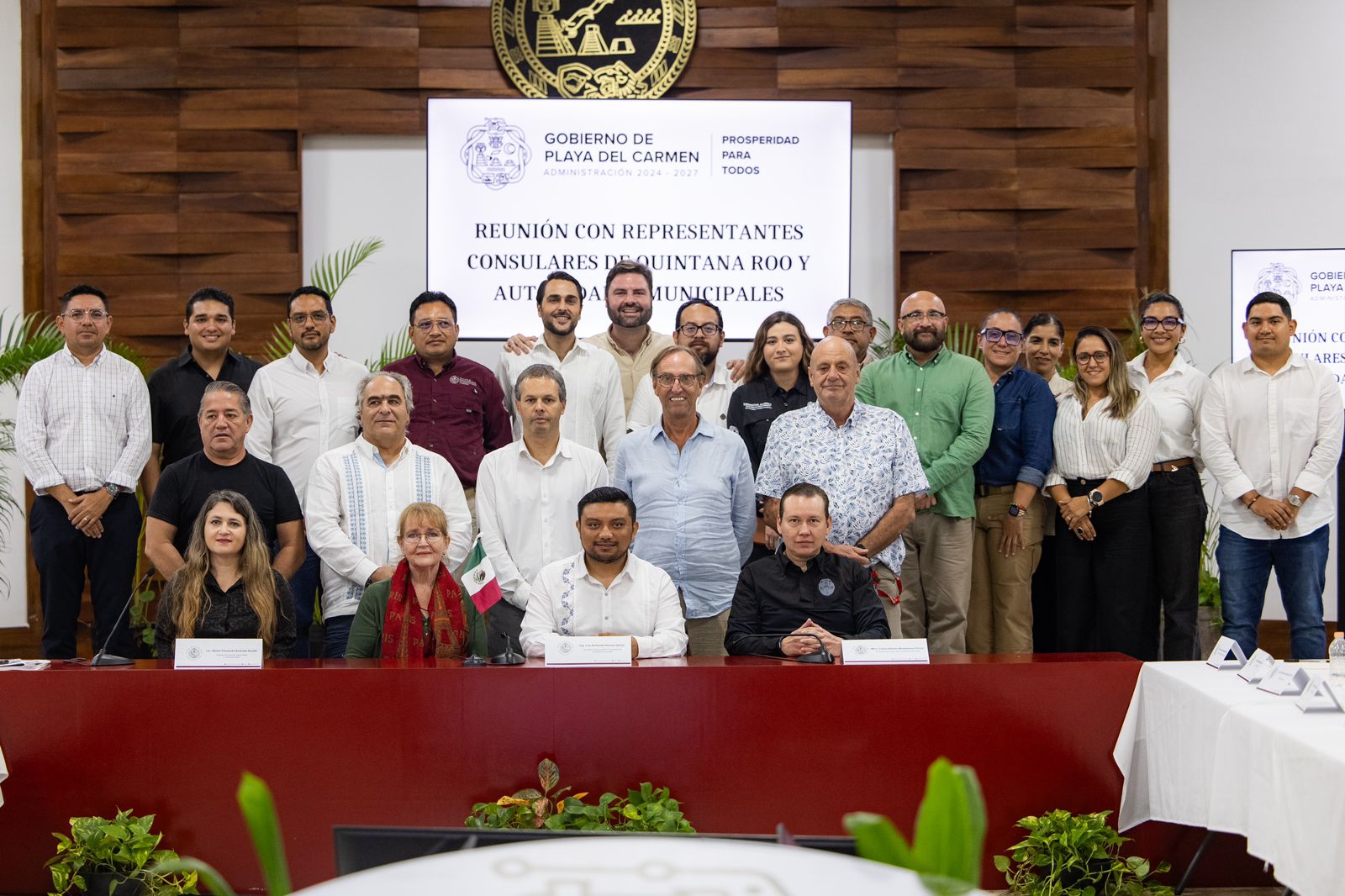 Playa del Carmen fortalece vínculos con representantes consulares en Quintana Roo