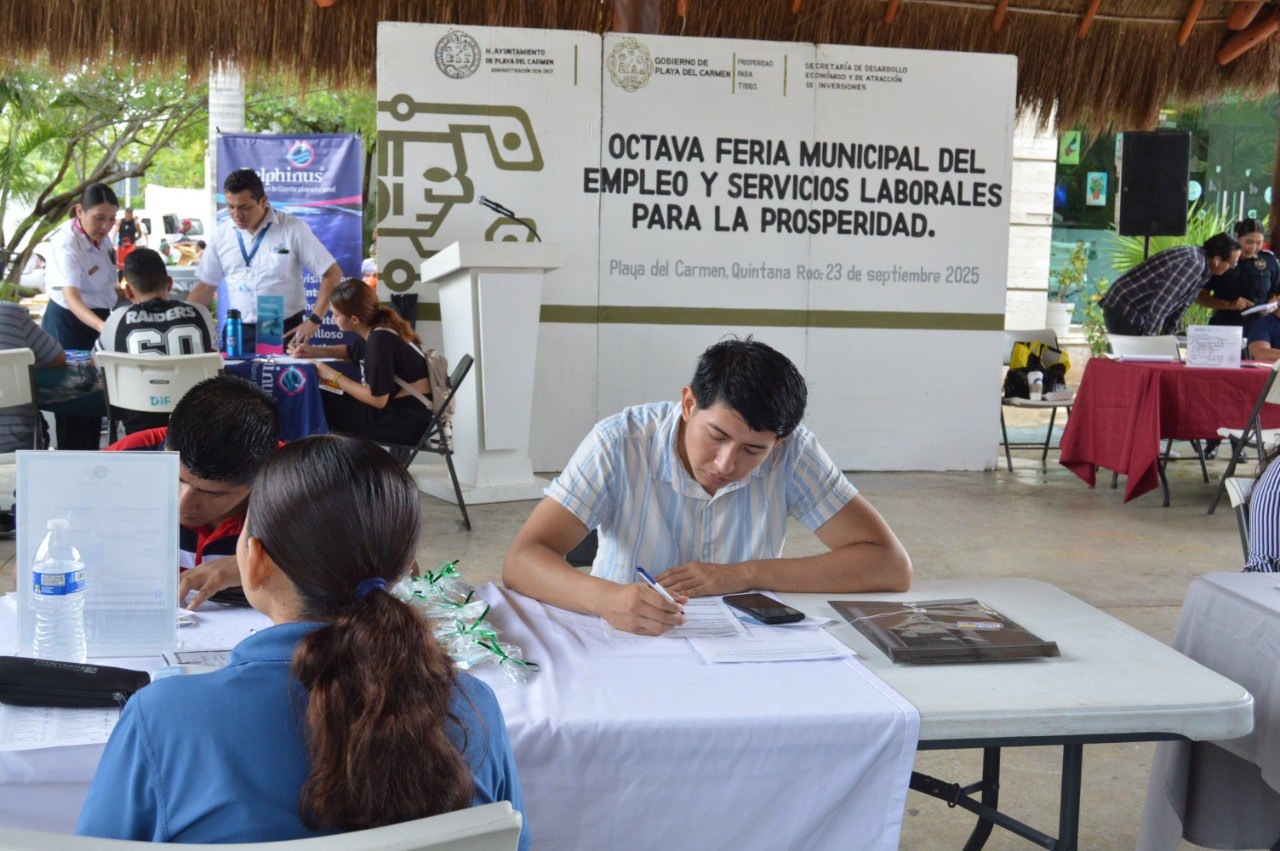 Gobierno de Playa del Carmen acerca oportunidades laborales a través de la Feria del Empleo