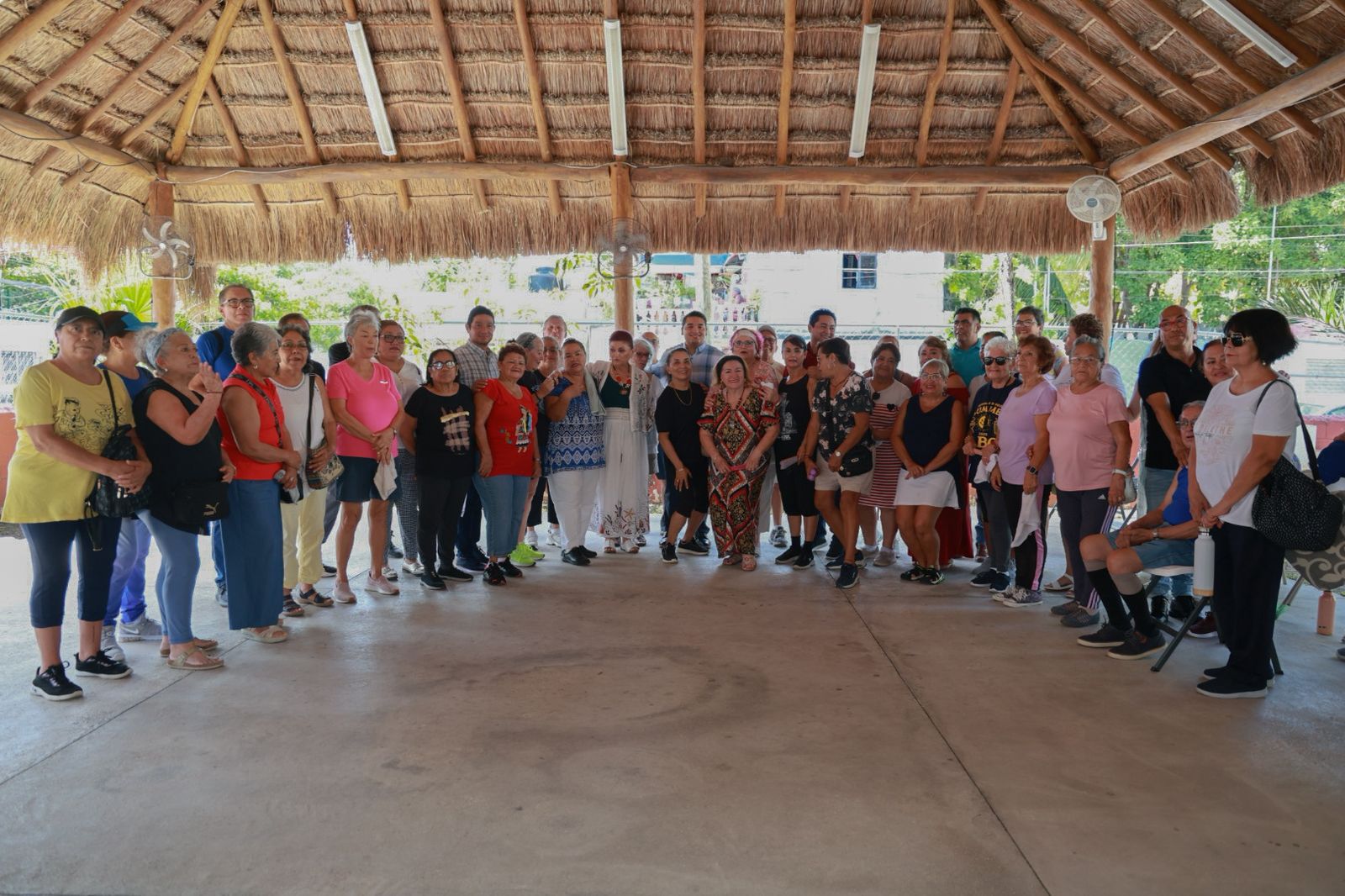 DIF municipal fortalece espacios dignos para adultos mayores en Playa del Carmen: Eduardo Asencio