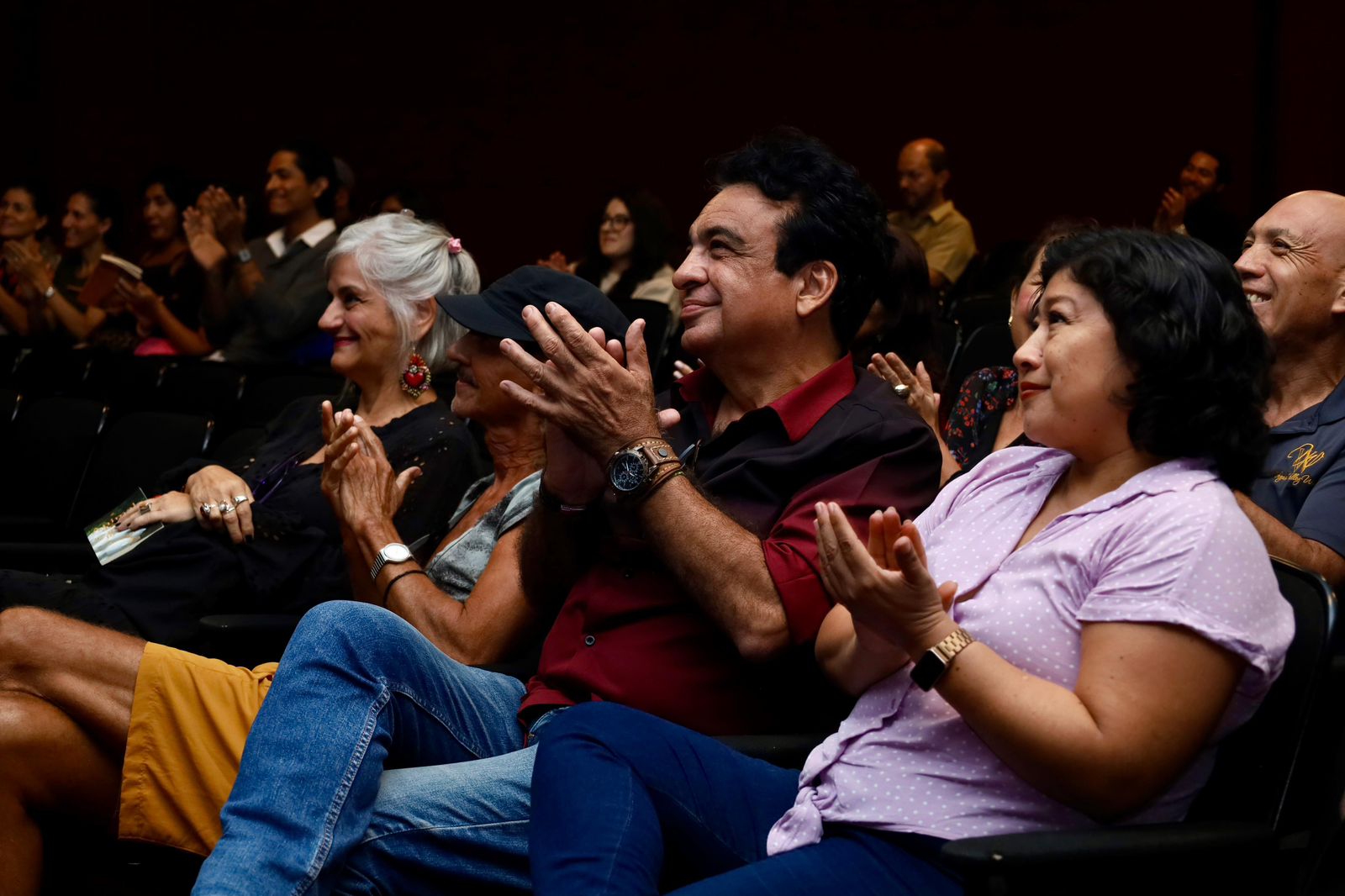 “Noche de café y poesía” recibe a Agustín Labrada y sus versos