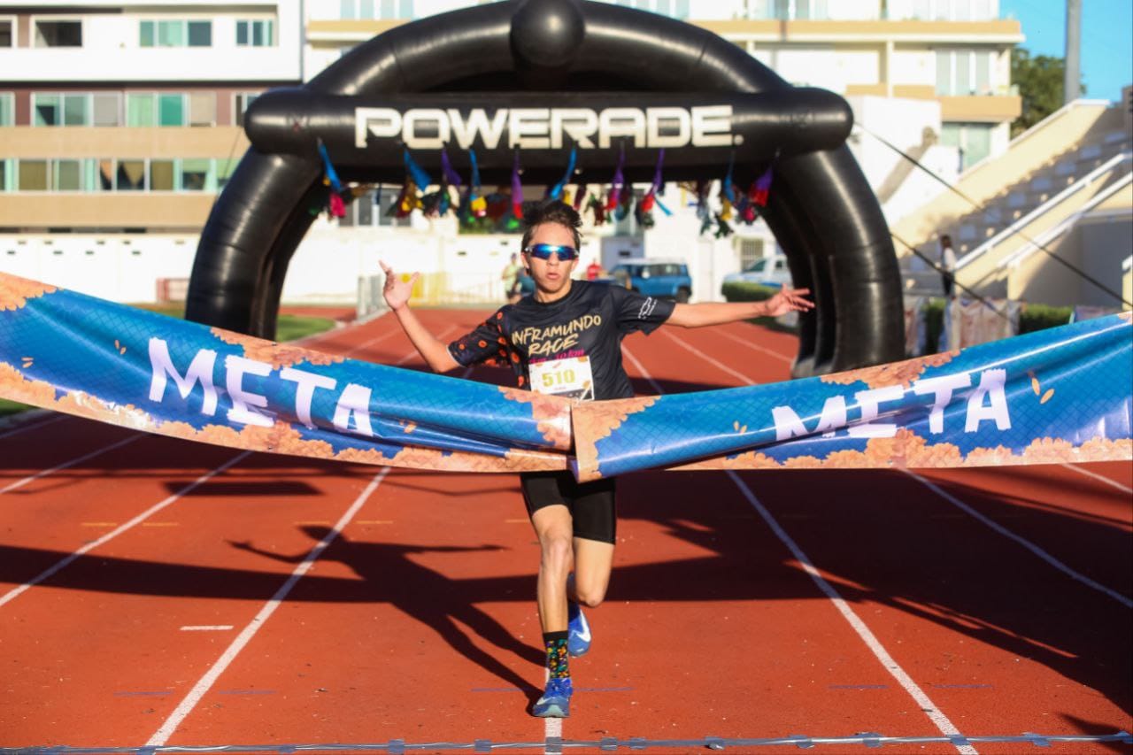 Éxito total la Carrera Inframundo Race 2025 en Playa del Carmen