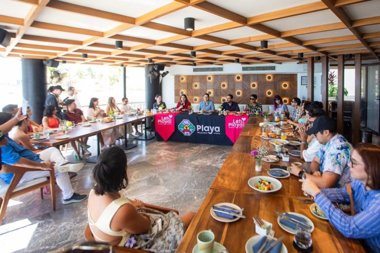 Estefanía Mercado sella alianza con creadores de contenidos para promover a Playa del Carmen