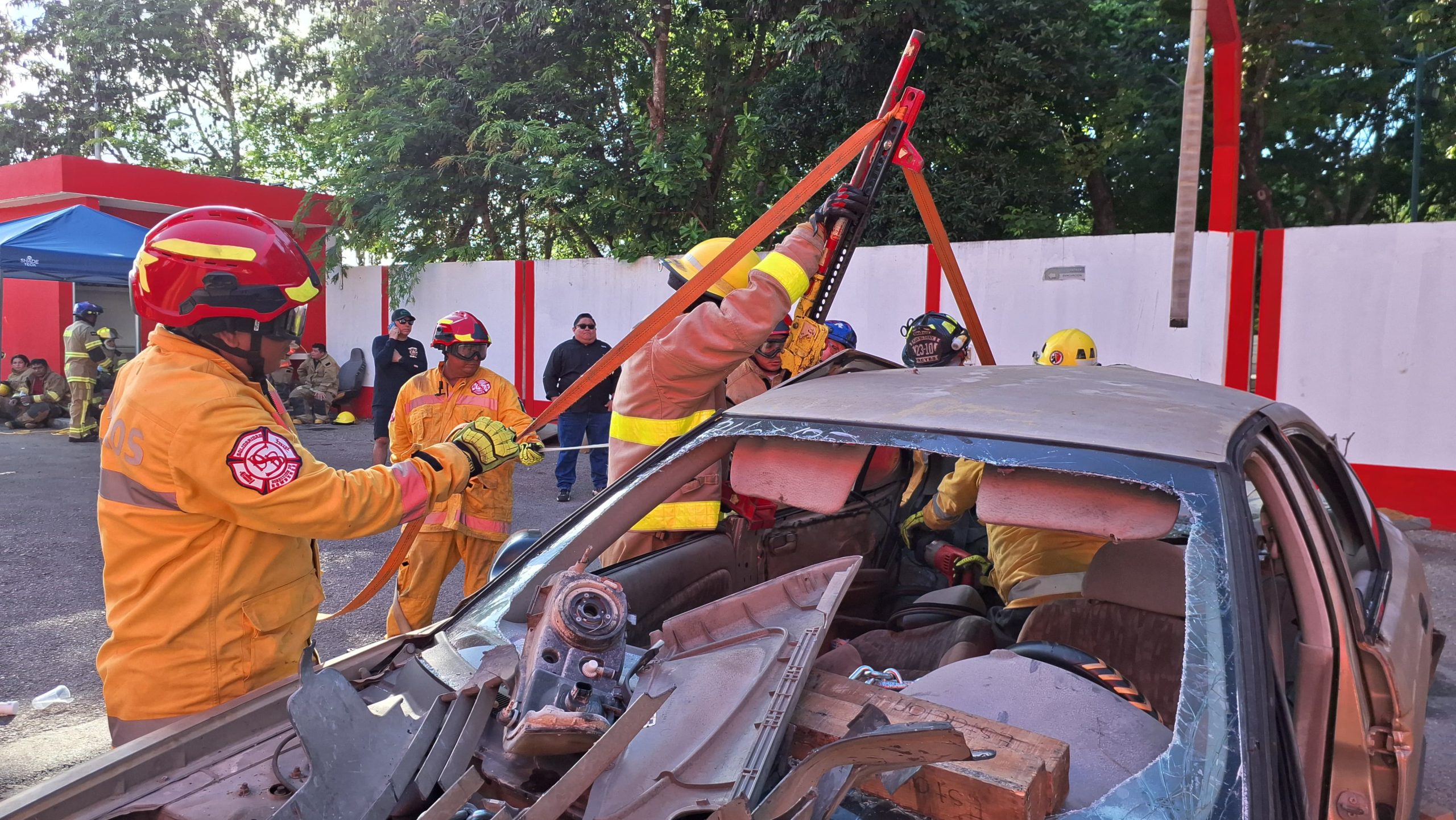 Inician los cursos tácticos y prácticos del Congreso Nacional de Bomberos 2025