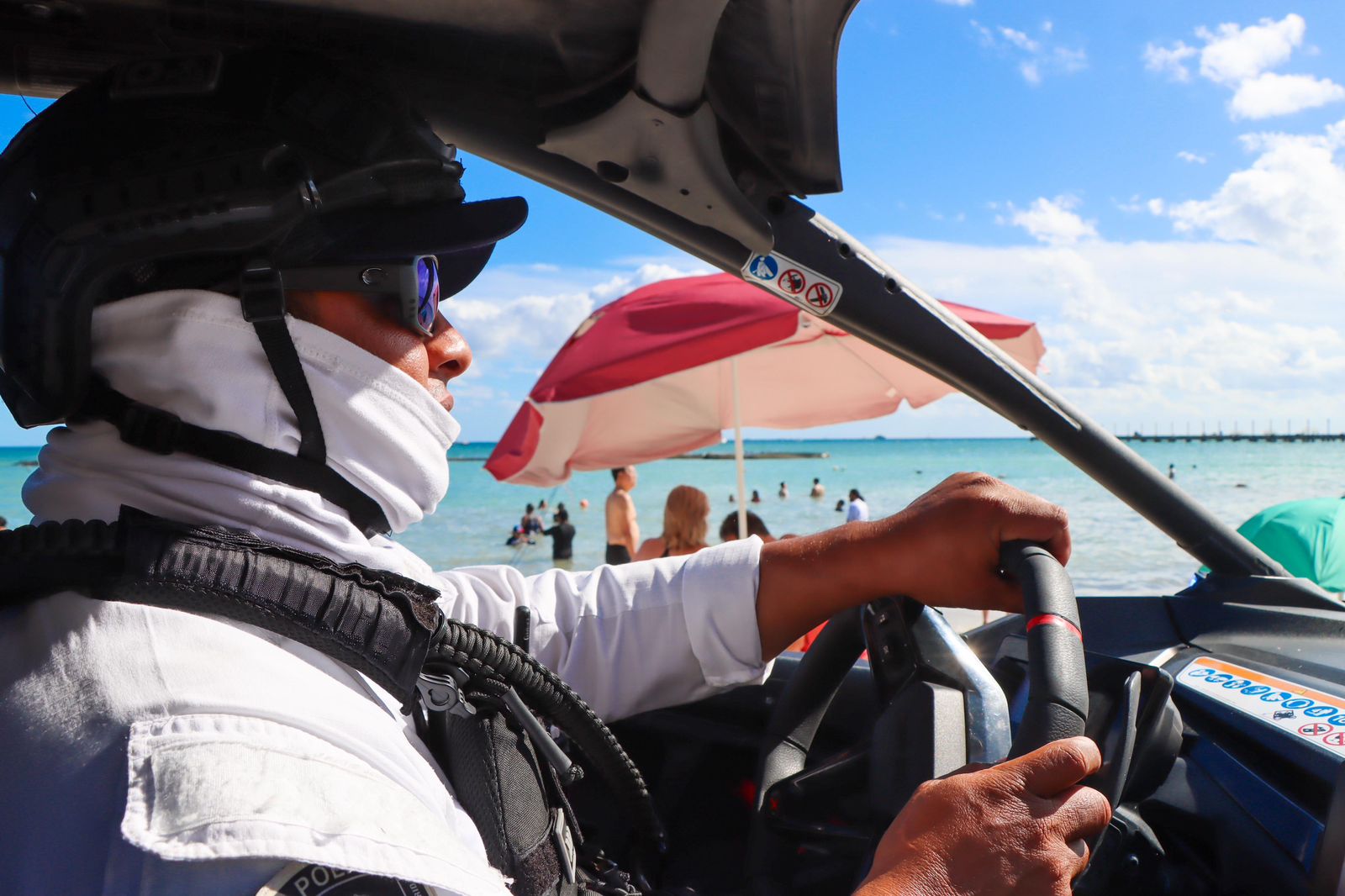 Playa del Carmen inicia el año con presencia y vigilancia permanente en puntos estratégicos