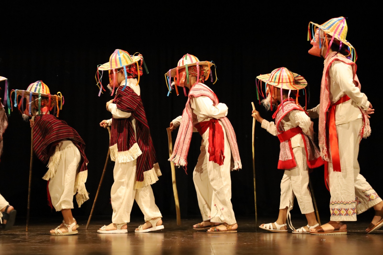 Gobierno de Estefanía Mercado anuncia inscripciones a cursos y talleres de expresiones artísticas en Playa del Carmen