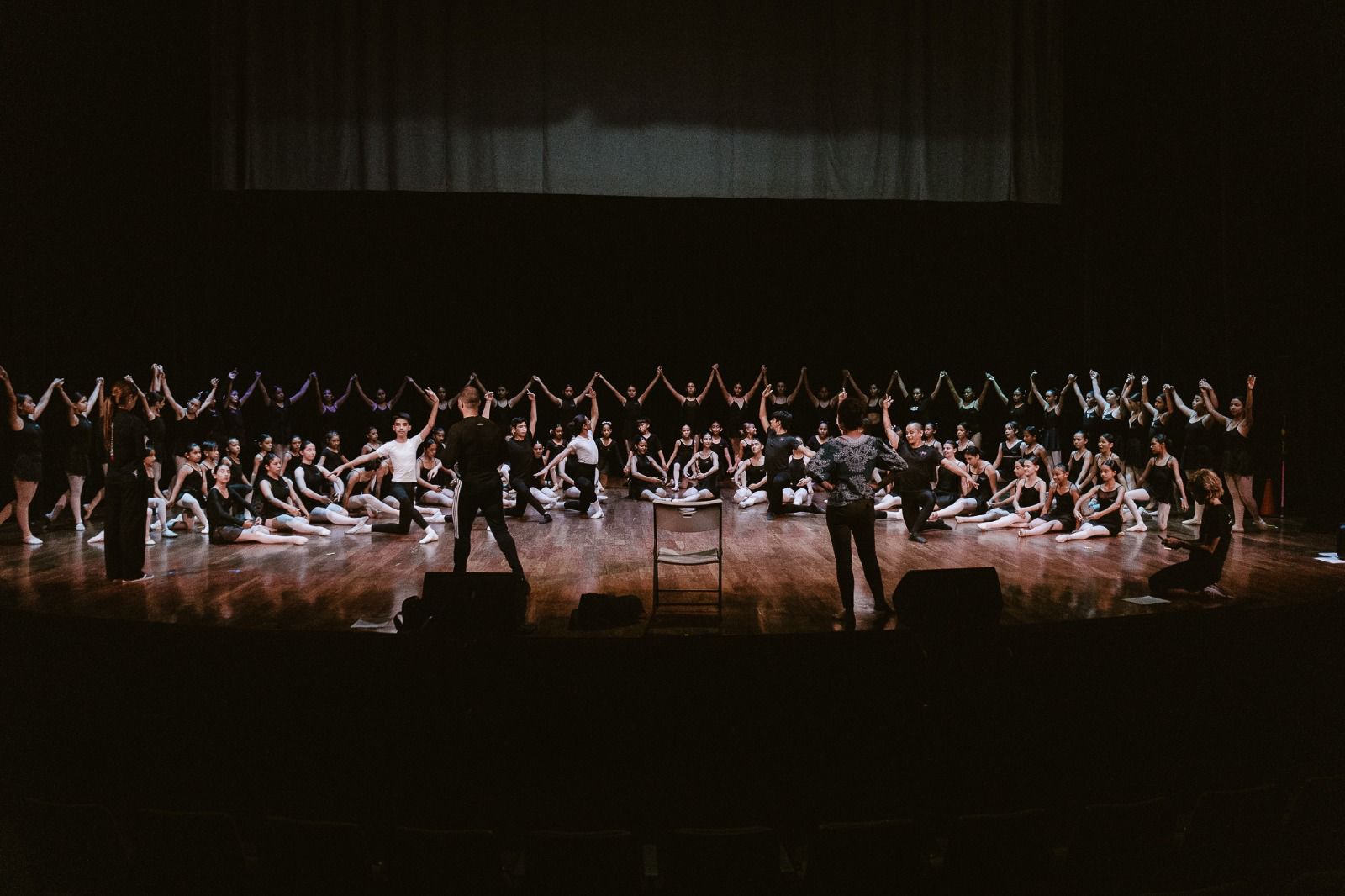 Sorprende talento playense durante ensayo de danza en el Teatro de la Ciudad