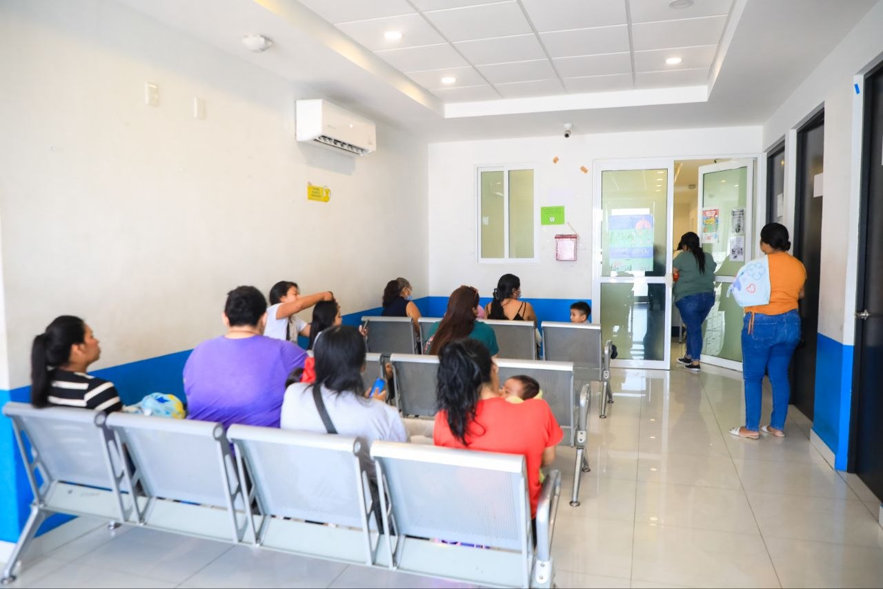 Gobierno de Playa del Carmen garantiza atención médica continua en los CAPS