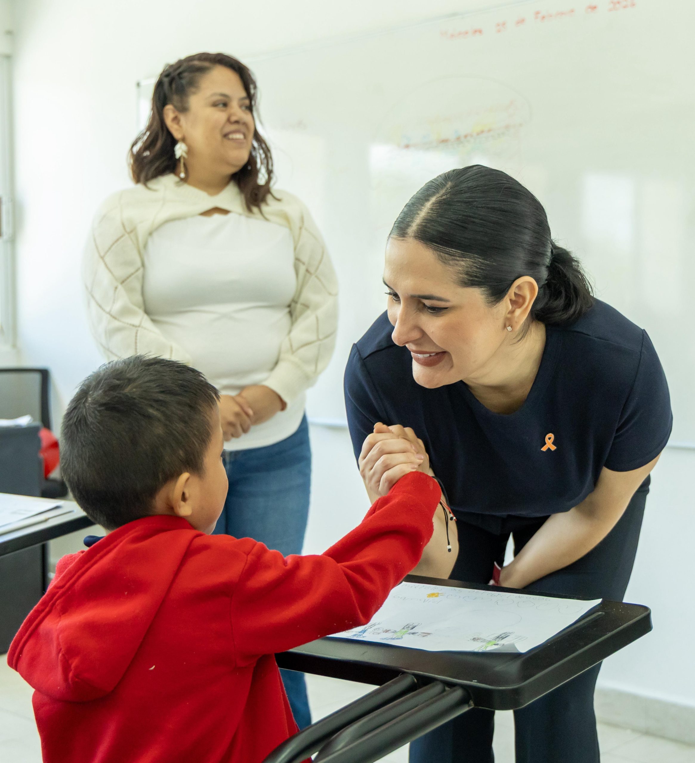Estefanía Mercado impulsa el bienestar familiar con la donación de cuatro predios para nuevas guarderías del IMSS en Playa del Carmen